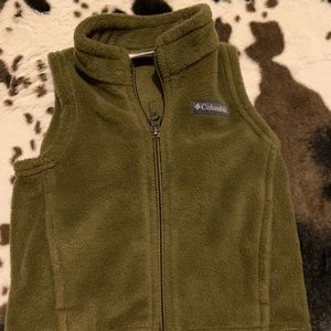 Columbia Vest size 6-12m boys